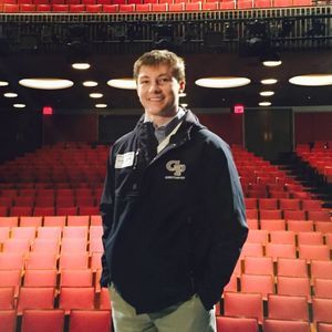 Meet your Posher, Thomas